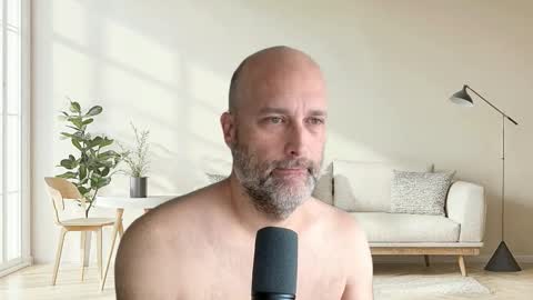 mcinside online show from December 14, 10:33 am