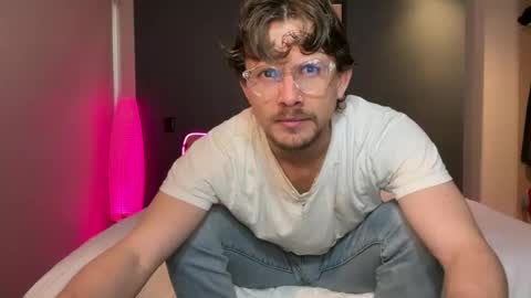 mcklister online show from February 16, 9:35 pm