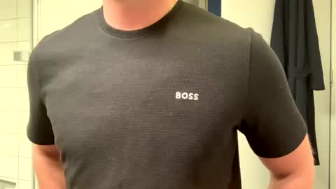 mcr8080 online show from January 1, 9:07 am