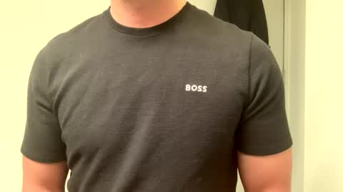 mcr8080 online show from January 19, 7:04 am