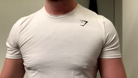 mcr8080 online show from January 18, 6:42 am