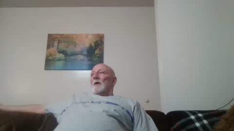 mdane99 online show from December 24, 1:16 am