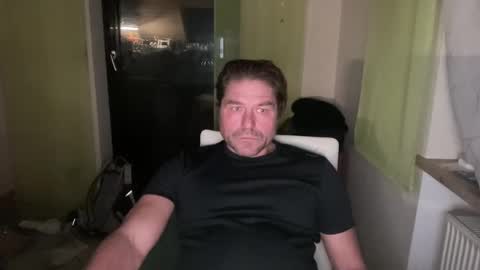 Snapshot of medeinoe chatting on January 20, 6:43 pm medeinoe online show from January 20, 6:43 pm