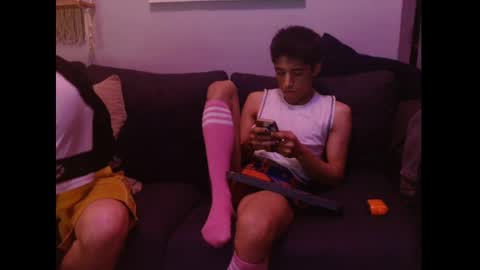 Snapshot of meekthetwink181 chatting on November 2, 12:48 am MeekTheTwink18 online show from November 2, 12:48 am