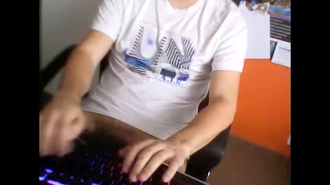 meks5544 online show from October 5, 11:14 am