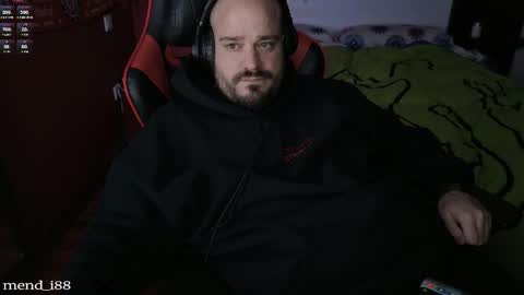 menditeta online show from March 15, 11:33 pm