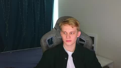 Mickey online show from February 28, 12:48 pm