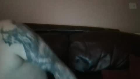 Snapshot of mercher627021 chatting on December 26, 1:18 am ezio online show from December 26, 1:18 am