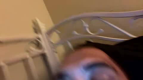 Snapshot of mgjg0812 chatting on October 18, 4:50 am mgjg0812 online show from October 18, 4:50 am