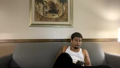 miamiclos1 online show from February 26, 2:25 pm