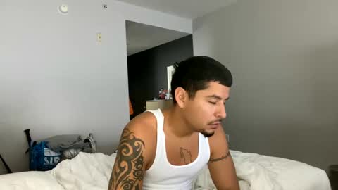 miamiclos1 online show from January 16, 3:02 pm