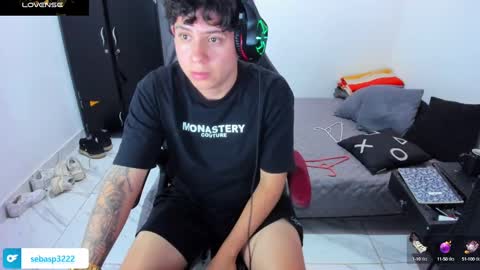 michael independent model  online show from February 27, 1:02 am