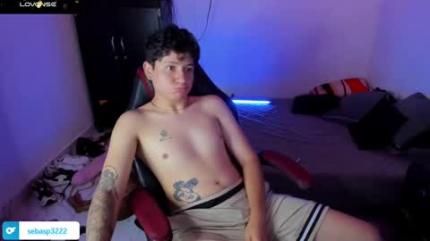 michael independent model  online show from March 1, 2:37 am