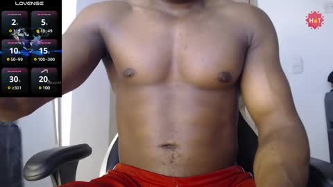 michael_thomsom online show from February 9, 3:23 pm