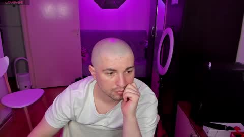 Michael online show from June 8, 3:02 pm