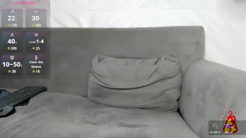 MichaelConnor  online show from December 15, 9:53 pm