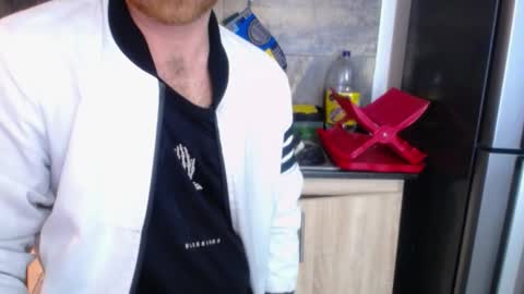 Snapshot of michaelhawtin chatting on October 28, 6:16 am Michael  Contenido explcito online show from October 28, 6:16 am