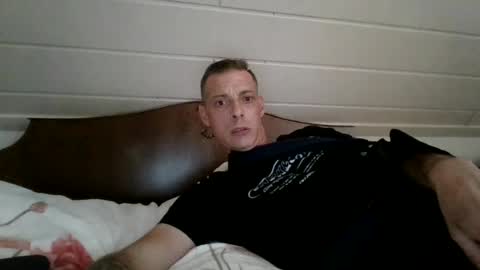 michelozz086 online show from July 17, 2:02 pm