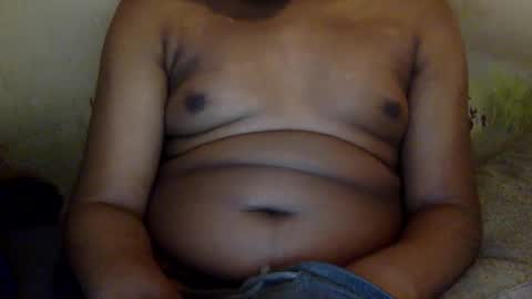 Snapshot of mickkzzx chatting on December 7, 5:42 pm mickkzzx online show from December 7, 5:42 pm