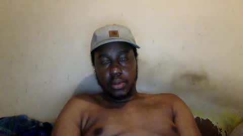 Snapshot of mickkzzx chatting on March 4, 1:45 am mickkzzx online show from March 4, 1:45 am