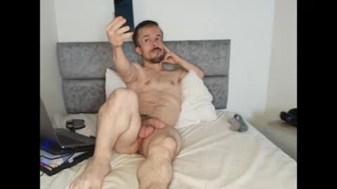 Aaron online show from July 7, 5:16 pm