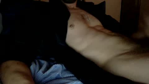 Snapshot of midiin chatting on December 4, 2:04 pm midiin online show from December 4, 2:04 pm