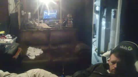 Snapshot of midtownhustler chatting on October 24, 12:07 pm midtownhustler online show from October 24, 12:07 pm