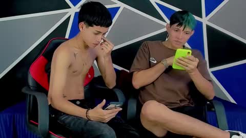 Snapshot of migueyalejo_sweetsex chatting on January 17, 2:50 am migueyalejo sweetsex online show from January 17, 2:50 am