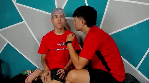 Snapshot of migueyalejo_sweetsex chatting on October 17, 3:32 am migueyalejo sweetsex online show from October 17, 3:32 am