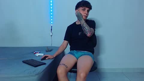 Mike IMDEPENDIENT MODEL online show from October 20, 3:54 am