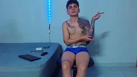 Mike IMDEPENDIENT MODEL online show from November 27, 3:32 am