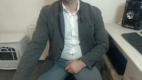 MikeMaster online show from December 3, 7:08 am