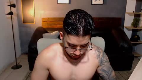 Mike Montoya online show from June 14, 1:14 am