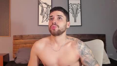 Mike Montoya online show from January 7, 2:05 am