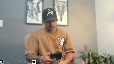 Mike Montoya online show from February 2, 2:17 am