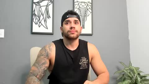 Mike Montoya online show from December 5, 4:09 am