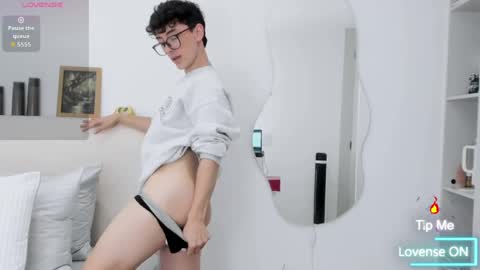 Mikebelf4 online show from May 28, 2:09 am