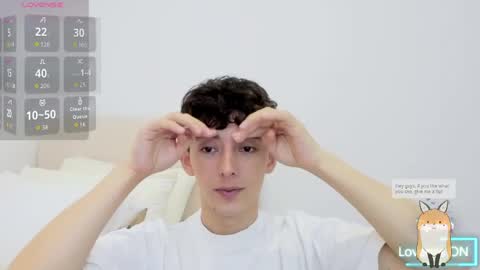 Mikebelf4 online show from April 1, 10:07 pm