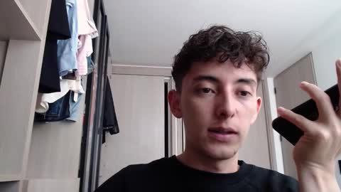 Mikebelf4 online show from March 12, 7:38 pm