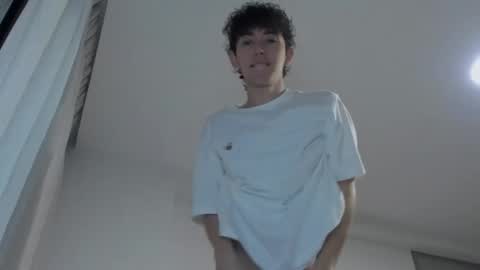 Mikebelf4 online show from September 22, 12:33 am