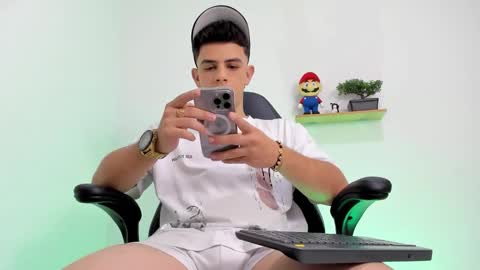 Mike Cooper online show from January 11, 1:32 am