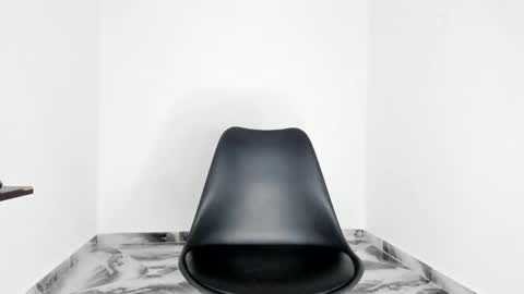 mikee_scooth online show from April 10, 9:44 pm