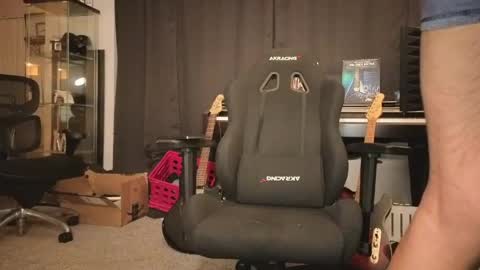 mikehawk1589 online show from March 17, 9:12 am