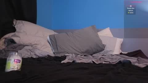 mikehawk1589 online show from February 26, 11:55 am