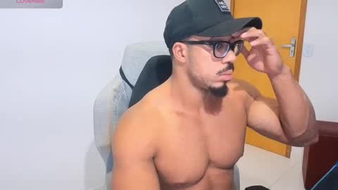mikehotk online show from June 2, 7:48 pm