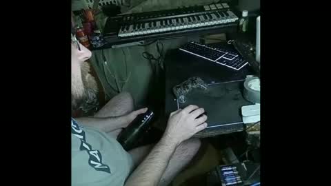 Snapshot of mikeylikesit38 chatting on December 6, 11:33 am Mikey online show from December 6, 11:33 am