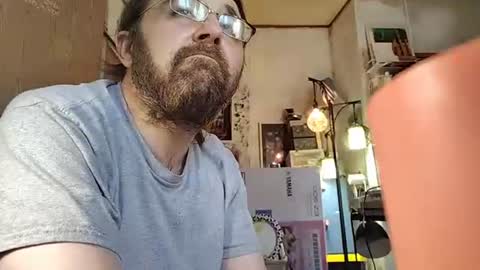 Snapshot of mikeylikesit38 chatting on January 9, 4:06 pm Mikey online show from January 9, 4:06 pm