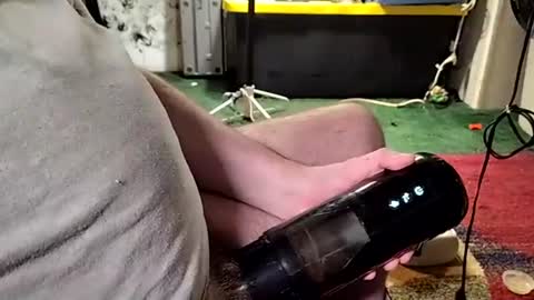 Snapshot of mikeylikesit38 chatting on January 24, 11:48 am Mikey online show from January 24, 11:48 am