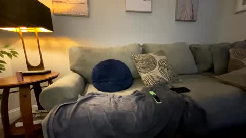 Snapshot of mikeywhite123 chatting on October 10, 8:19 am mikeywhite123 online show from October 10, 8:19 am