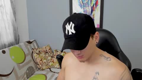 MIKKE online show from February 12, 2:43 pm